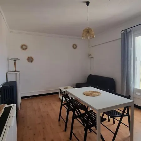 Agreable T2 Quartier Haut-centre Апартаменты Сет